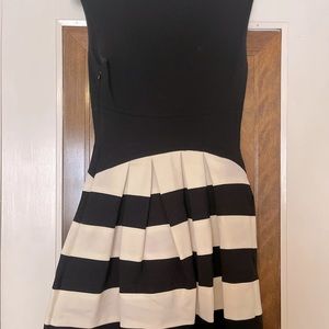 Eva Franco Size 2 Fit & Flare Dress